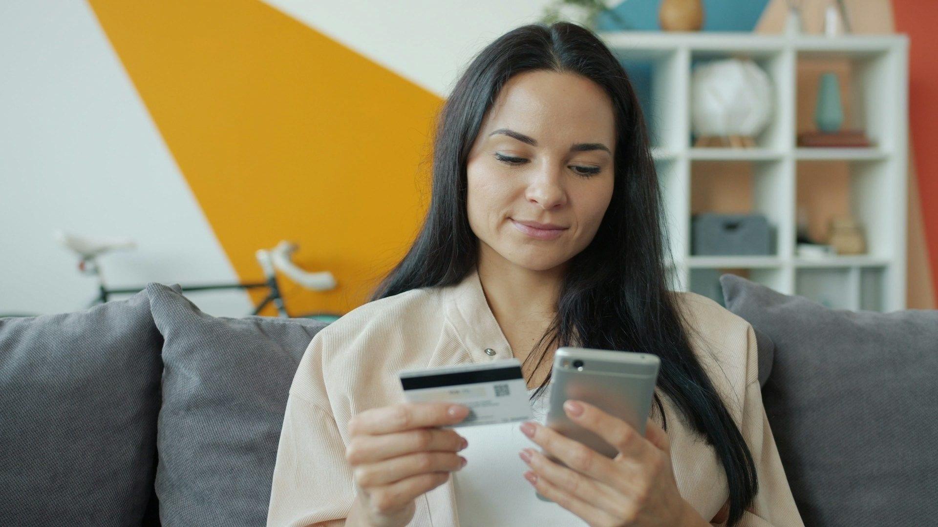 Subscription Commerce: How Subscription Models Build Long-Term Customer Loyalty?